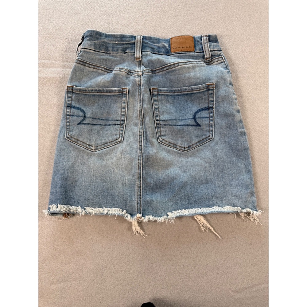American Eagle Skirt Women 6 Blue Curvy Hi-Rise Mini Distressed Denim 4230259717
